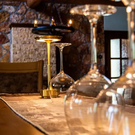 Jana Rustic Wood&stone 11,9km From Center! فيلة *