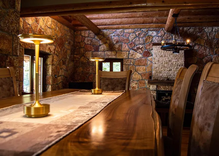 Jana Rustic Wood&stone 11,9km From Center! Skopje